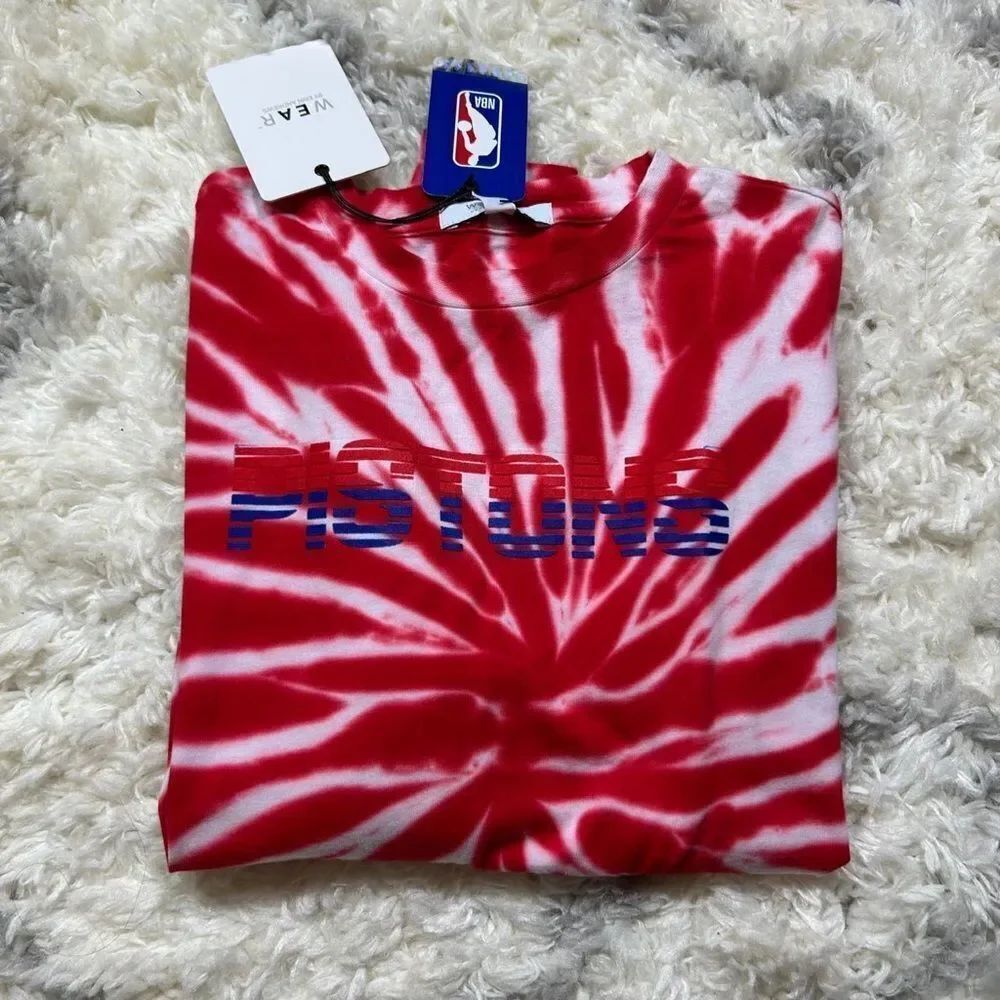 NBA PISTONS DETROIT Red and White Tie-Dye Shirt